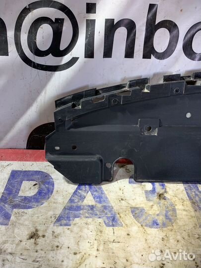 Кожух замка капота Omoda C5