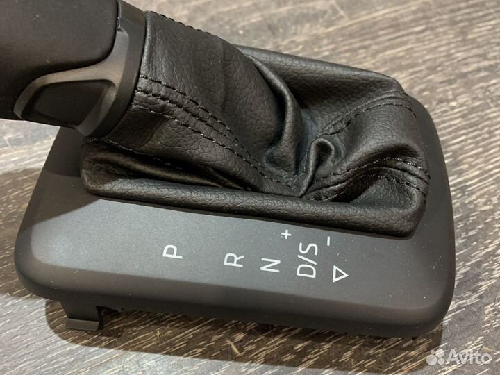 Ручка АКПП Skoda Rapid