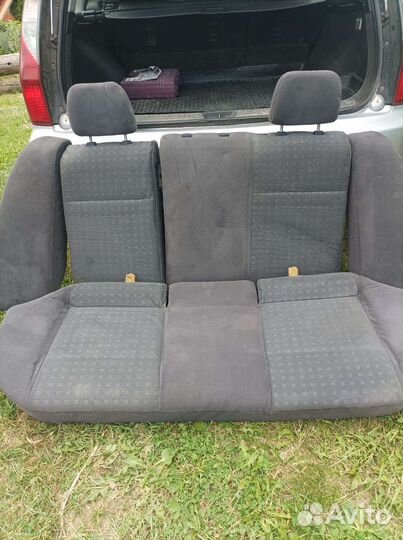 Задней диван lancer 9