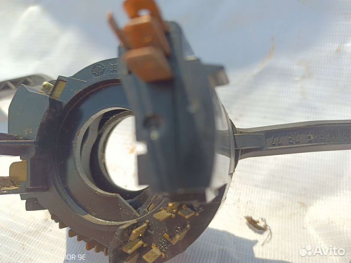 Переключатель света,поворотов пассат б 2