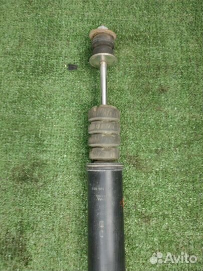 Амортизатор задний Renault Sandero хэтчбэк K7J 1.4