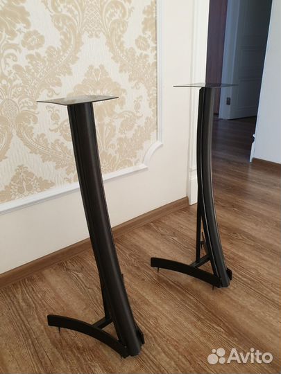 Стойки для акустики