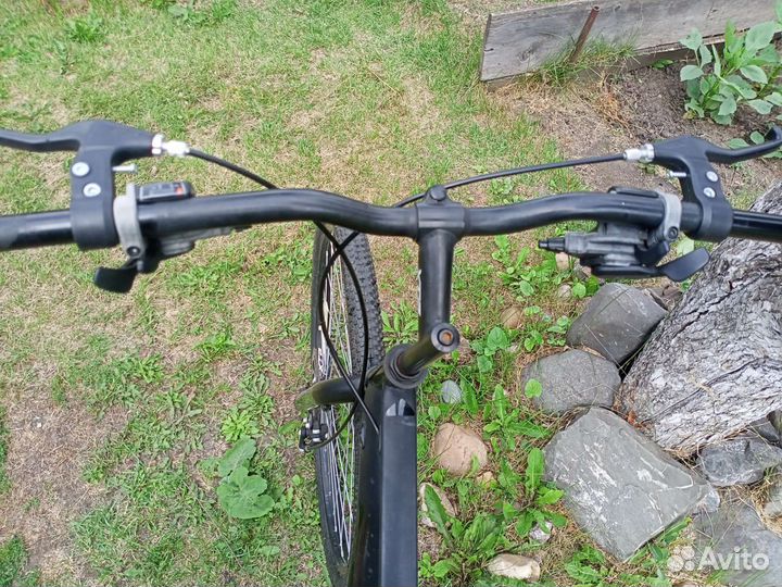 Велосипед Rush Hour 7500 без некоторых запчастей