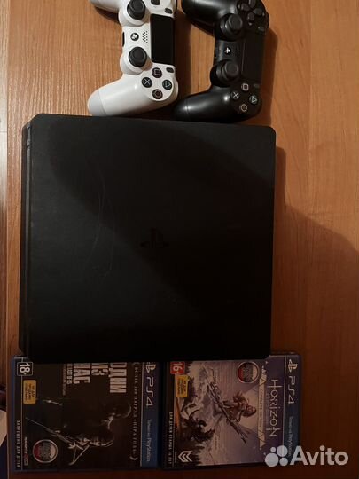 Sony PS4 slim 1tb