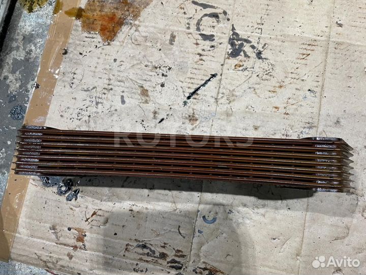 Масляный теплообменник Scania R 5 2009 1333183