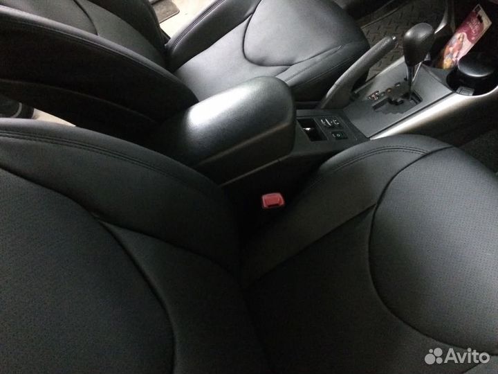 Чехлы на Toyota RAV4 30