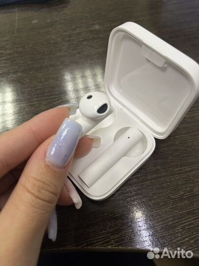 Беспроводные наушники