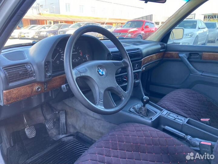 BMW 7 серия 3.0 МТ, 1988, 299 960 км