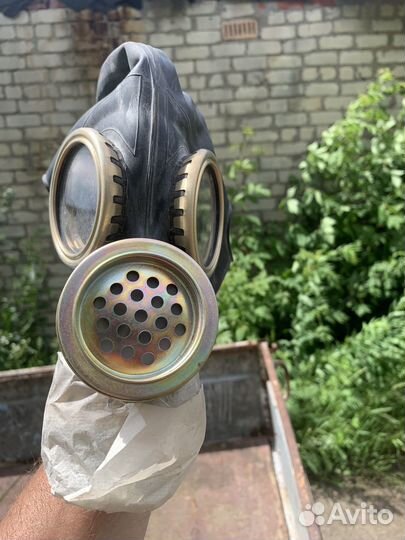 Противогаз