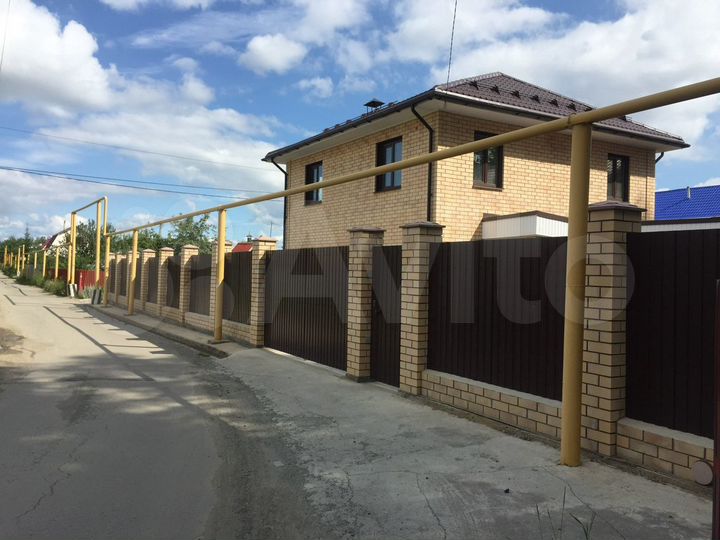 Коттедж 150 м² на участке 6 сот.