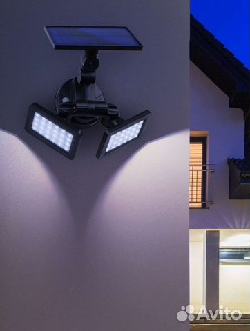 Светильник уличный на солнечных батареях