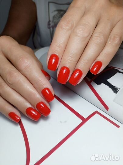 Мастер маникюра и педикюра