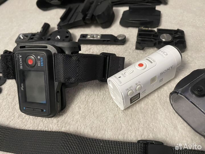 Экшн кам sony hdr-az1 с пультом ду