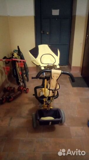 Детский трехколесный велосипед