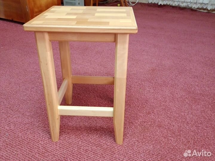 Табурет деревянный ручная работа