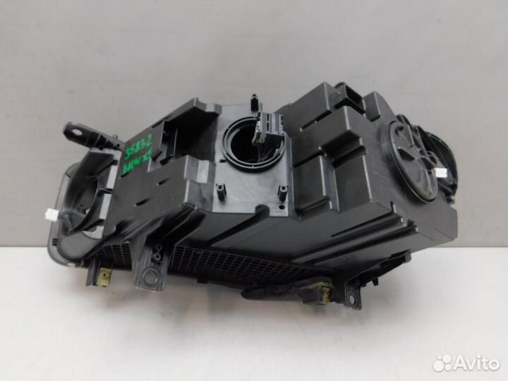 Фара правая BMW X5