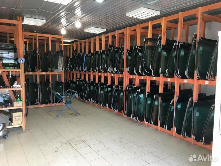 Лобовое стекло VW Passat B6 (2005-2010)