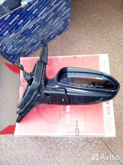 Зеркало правое Kia Spectra механ
