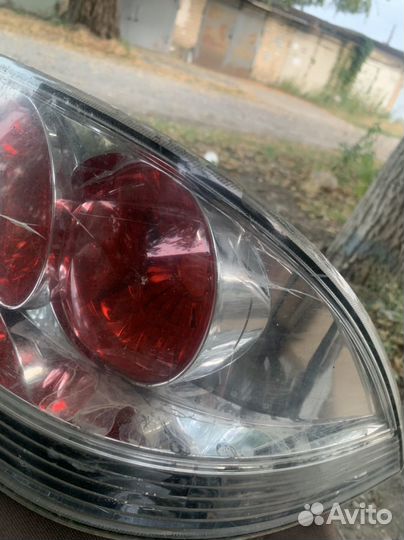 Задний фонарь лансер 9