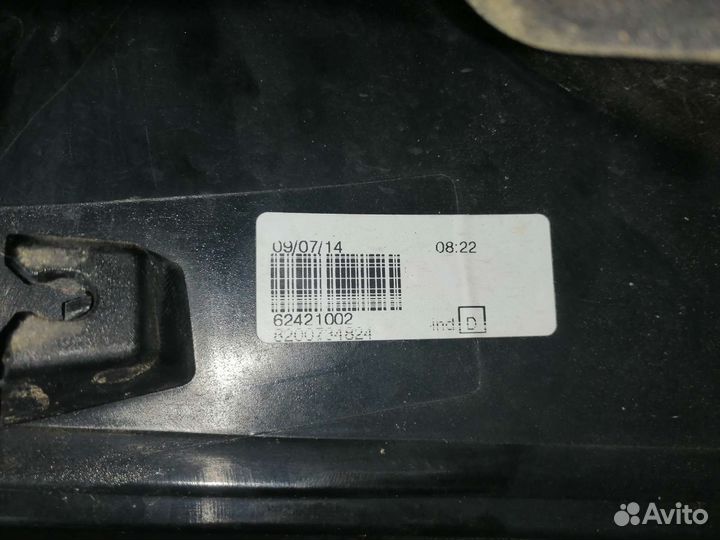 Фонарь задний Рено Сандеро