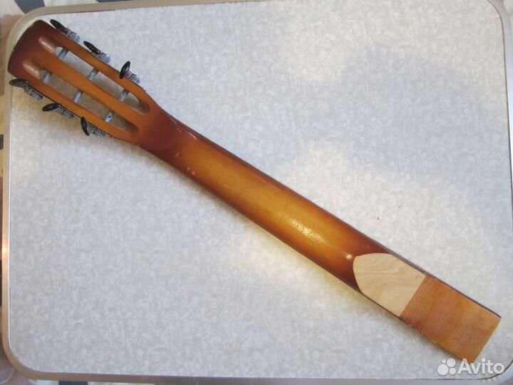 Гриф от советской шестиструнной гитары