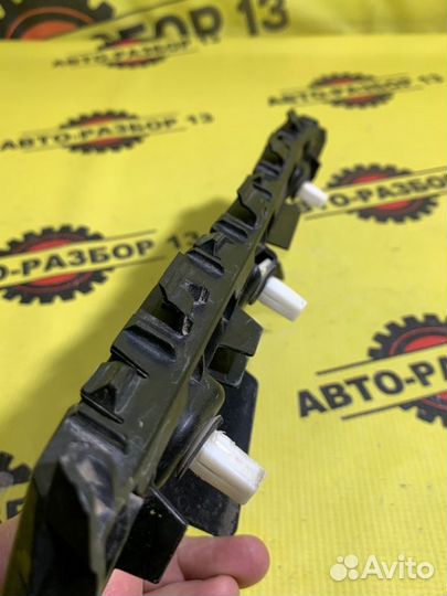 Направляющая бампера задняя левая Kia Ceed 3 CD