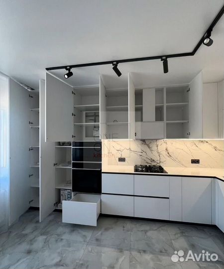 Кухонный гарнитур на заказ в рассрочку