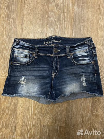 Джинсовые шорты