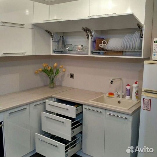 Кухонный гарнитур на заказ. Своё производство