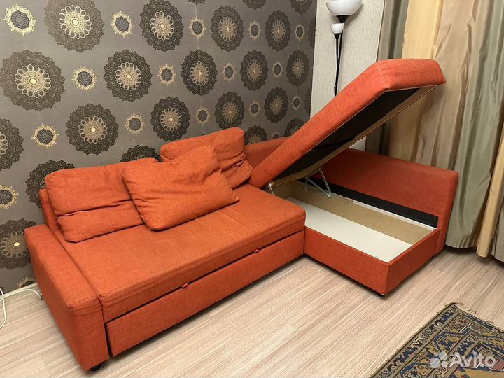 Большой угловой диван раскладной бу