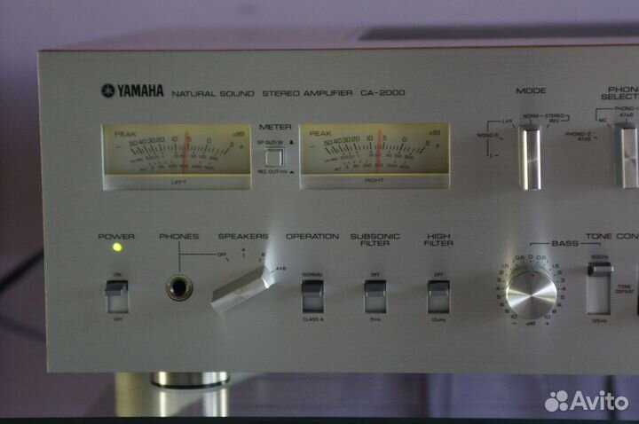 Флагман, усилитель Yamaha CA-2000(4) в 1976г