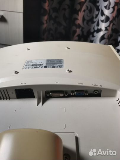 Монитор Fujitsu/Siemens 75гц