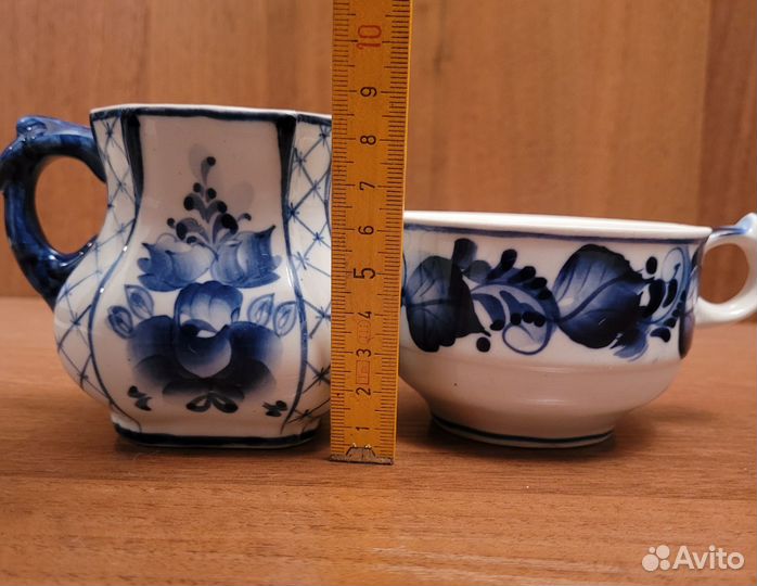 Чашки фарфоровые гжель