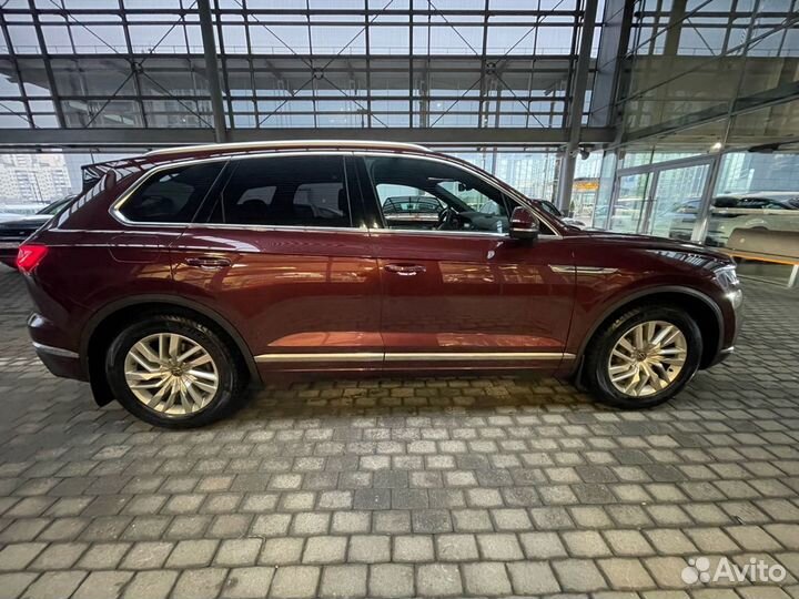 Volkswagen Touareg 3.0 AT, 2021, 90 000 км