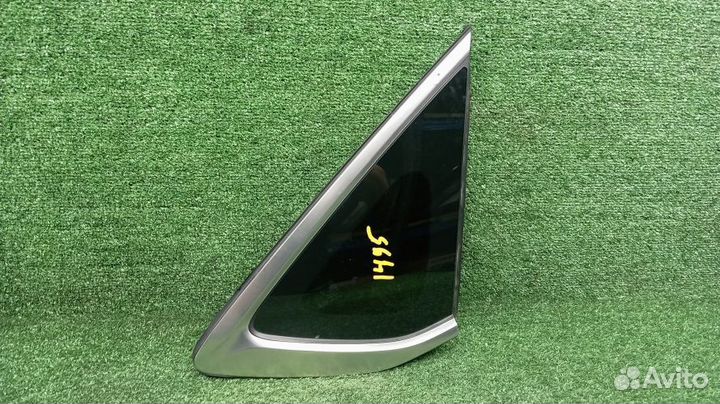 Форточка кузова Hyundai Genesis Правая