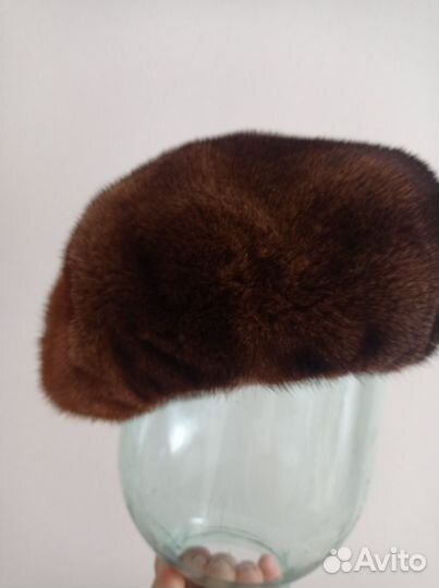 Берет женский норковый бу