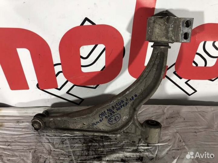 Рычаг подвески передний левый Opel Astra J До