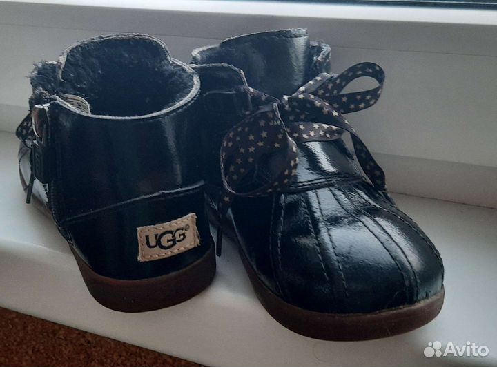 Ботинки UGG оригинал на девочку