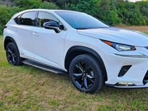 Lexus NX 2.5 CVT, 2018, 59 000 км, с пробегом, цена 2 500 000 руб.