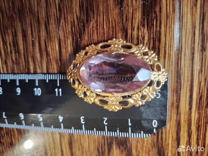 Броши времён СССР