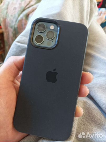 Мобильные телефоны