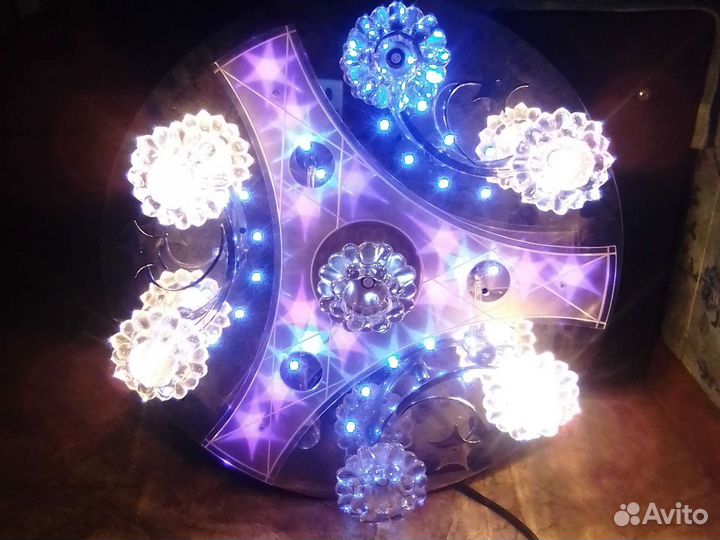 Люстра с пультом управления