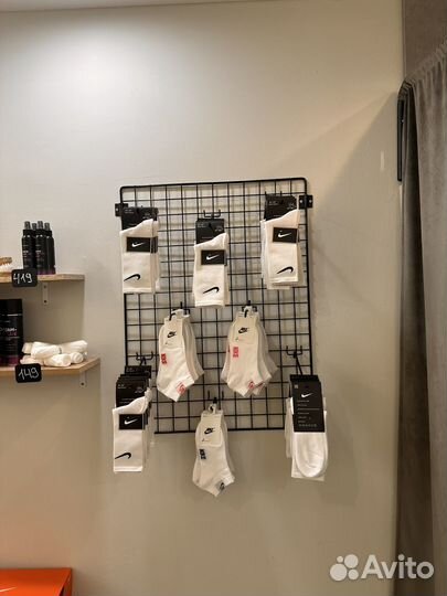 Вешалка для одежды настенная бу