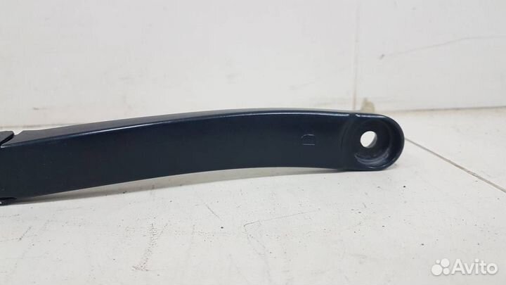 Поводок стеклоочистителя передний левый Kia Rio X