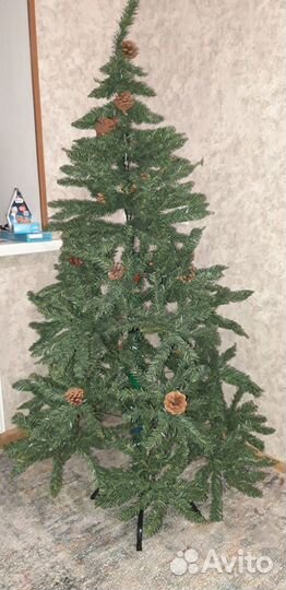 Елка искусственная