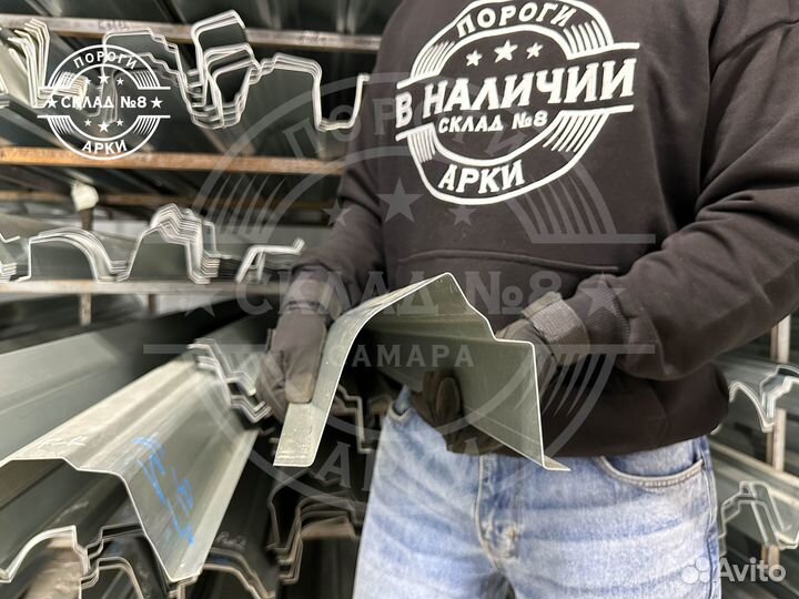 Ремонтный порог Nissan Laurel C35