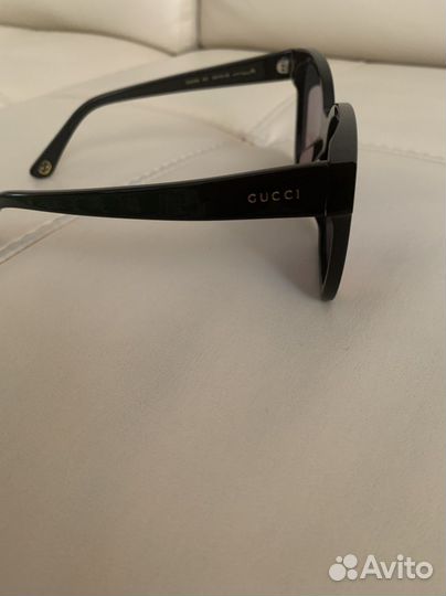 Солнцезащитные очки