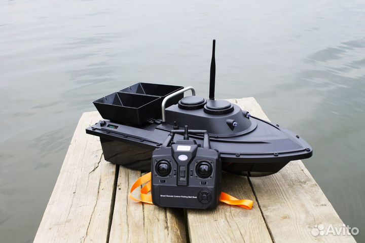 Новый прикормочный кораблик