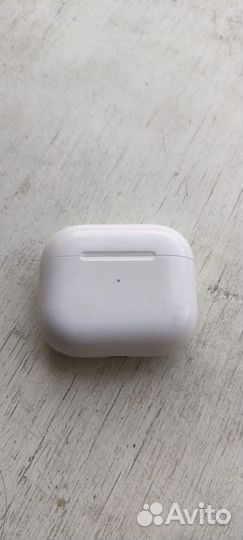 Беспроводные наушники apple airpods