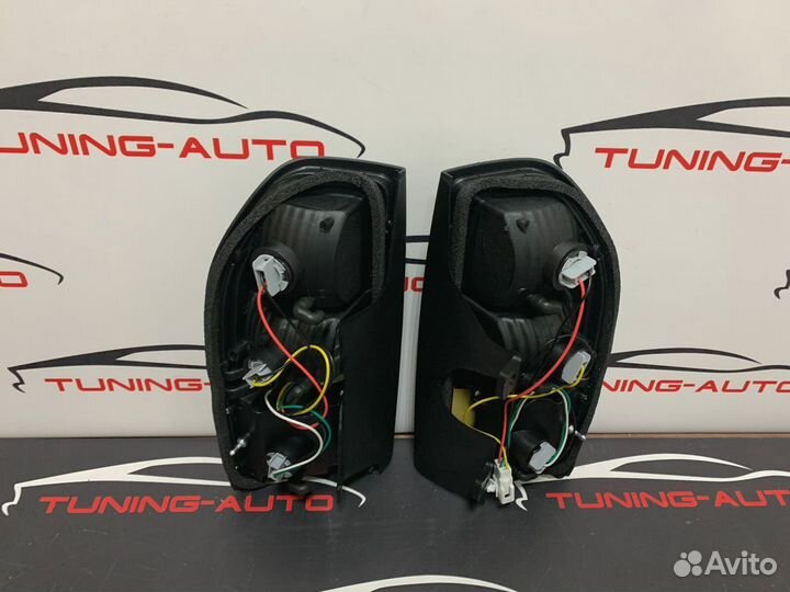 Стопы Toyota Land Cruiser Prado J90/95 96-02 тёмные